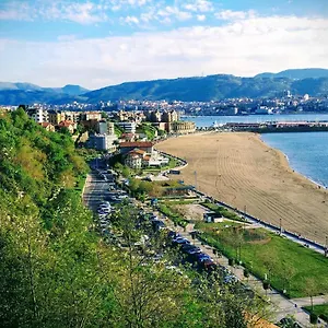  Appartement En La Playa Con Parking Privado