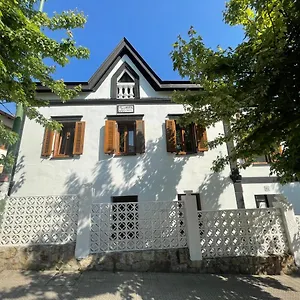  Homestay Nueva 1910